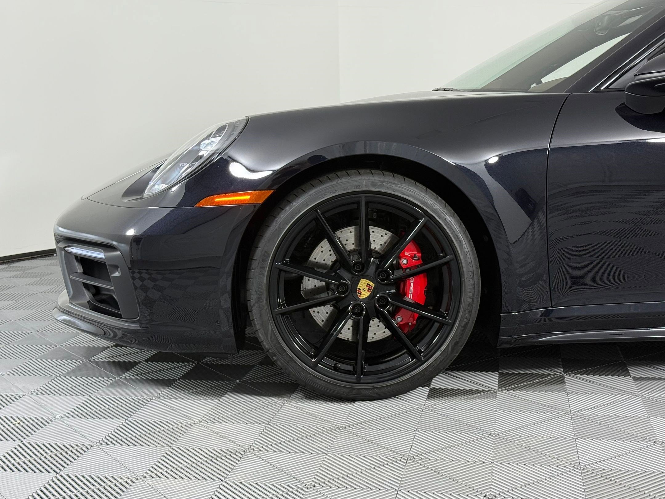 Used 2024 Porsche 911 Carrera 4S image 12