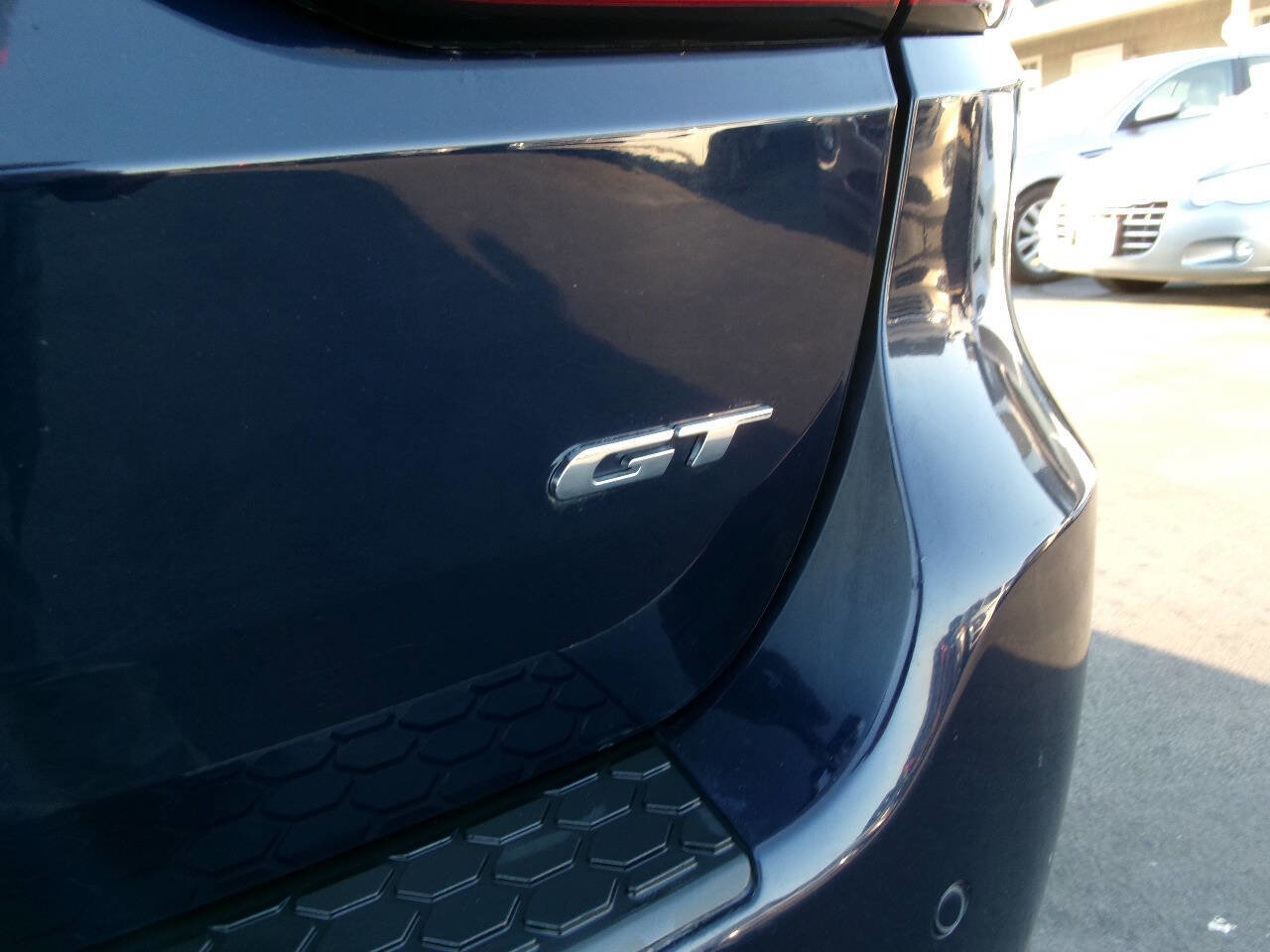 Used 2018 Dodge Durango GT AWD/4WD image 10