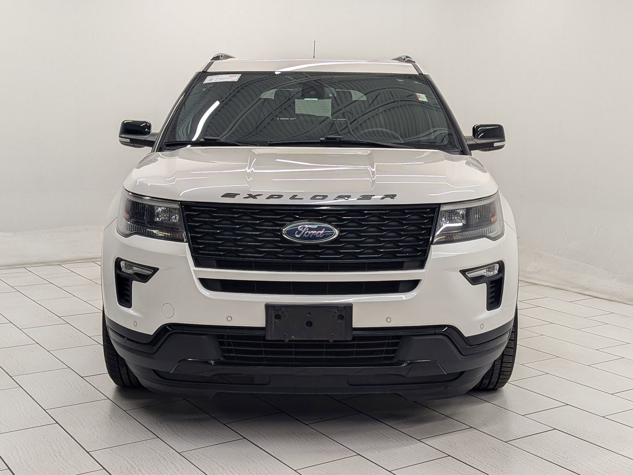 Used 2019 Ford Explorer Sport w/ Ford Safe & Smart Package image 5