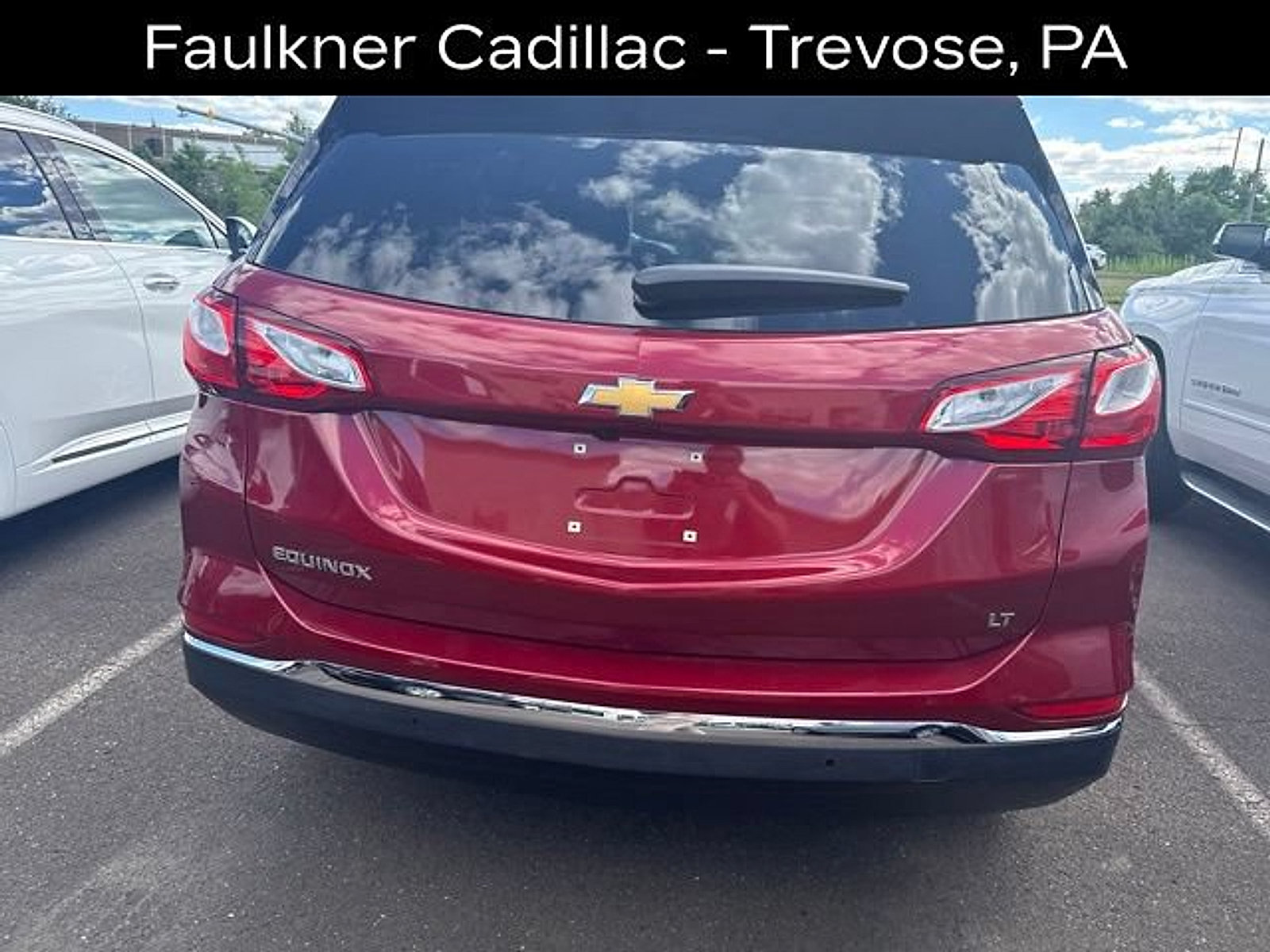 Used 2020 Chevrolet Equinox LT FWD image 3