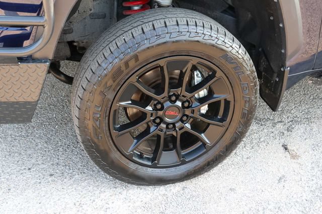 Used 2026 Toyota Tundra Limited w/ TRD Off-Road Package AWD/4WD image 7