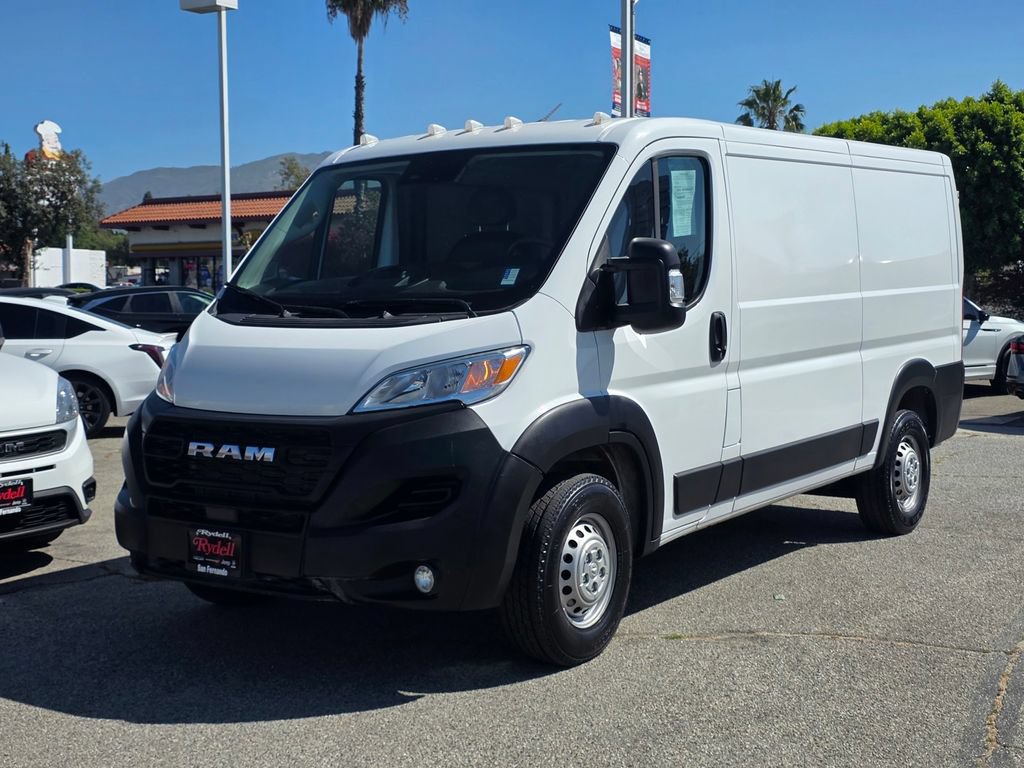 Used 2025 RAM ProMaster 2500 w/ Convenience Group FWD image 10