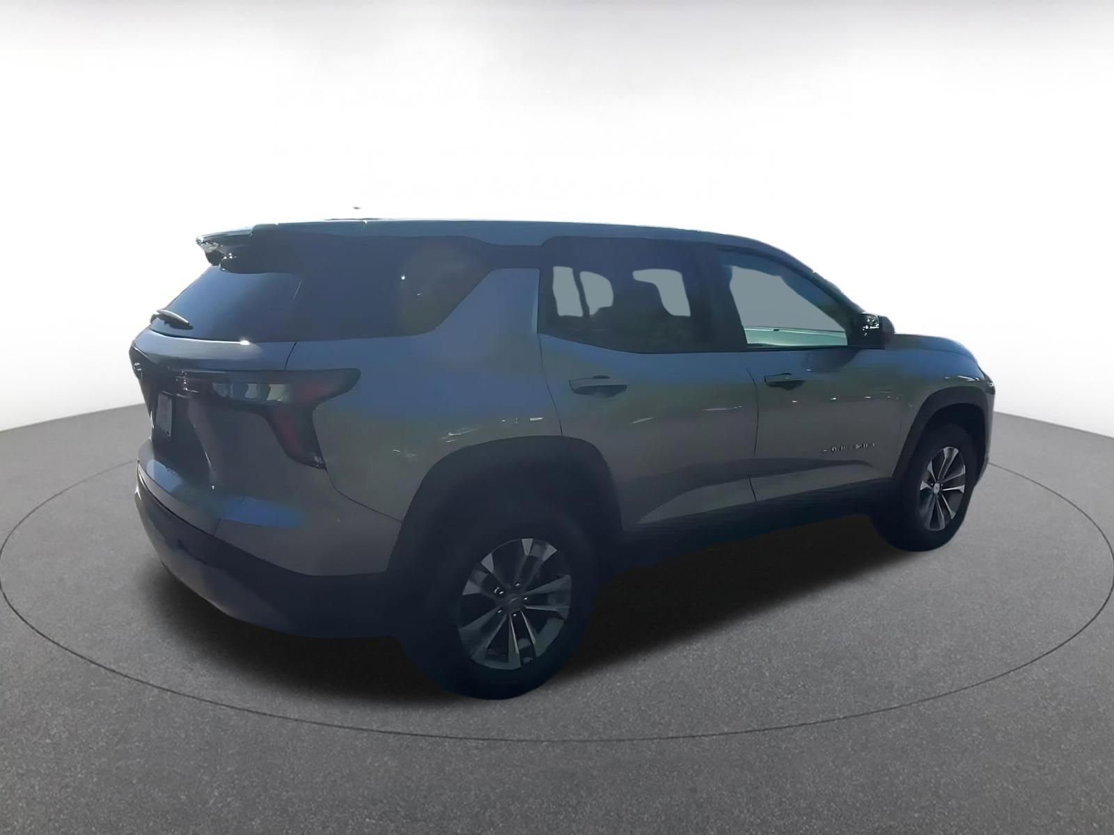 Used 2025 Chevrolet Equinox LT FWD image 15