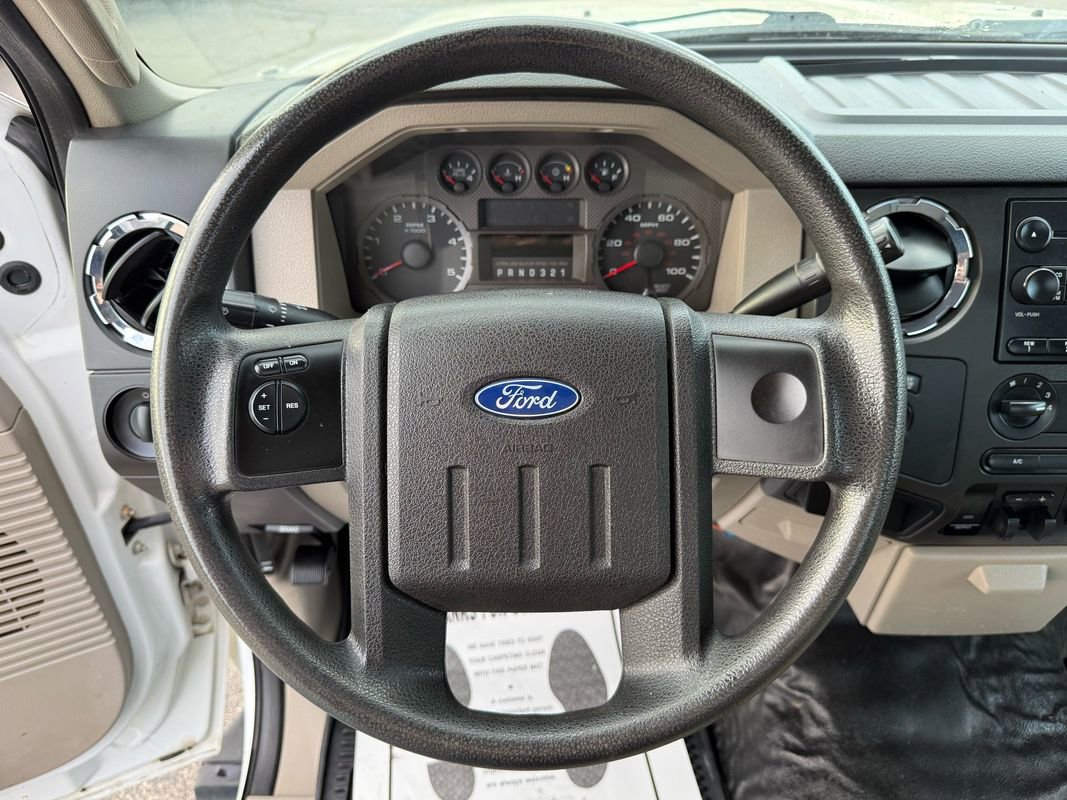 Used 2008 Ford F550 4x4 Regular Cab Super Duty image 13