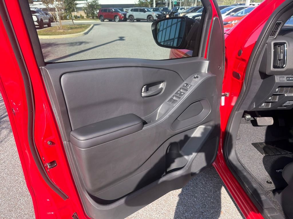 New 2026 Nissan Frontier SV image 14
