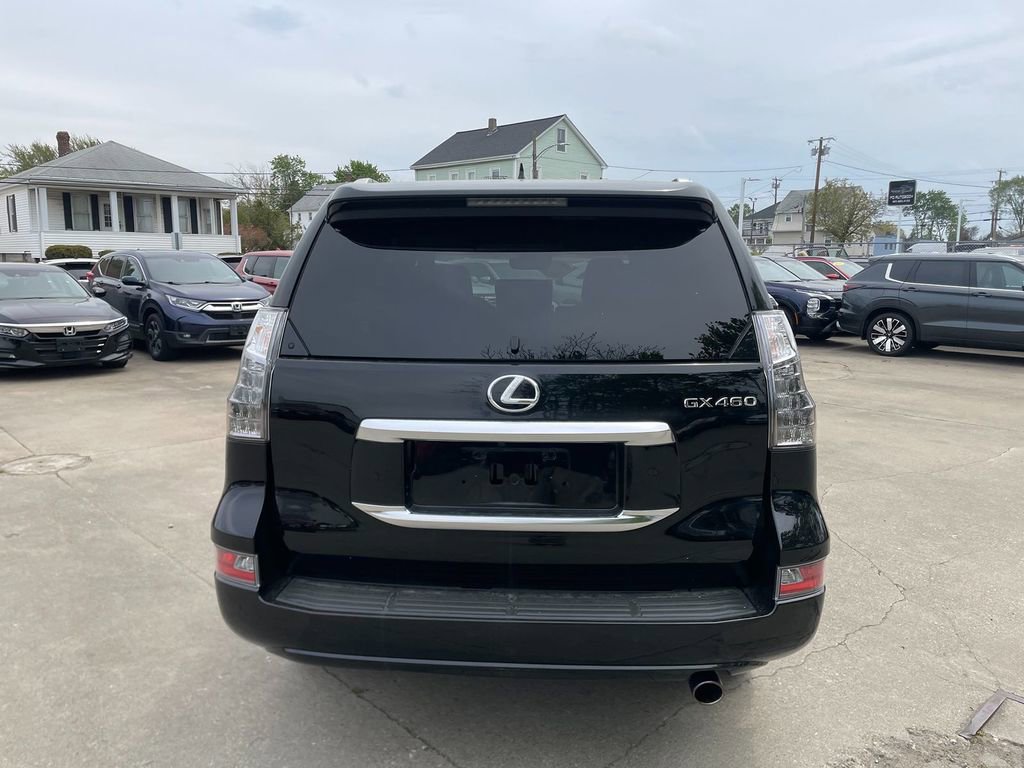 Used 2021 Lexus GX 460 Premium w/ Premium Package AWD/4WD image 6