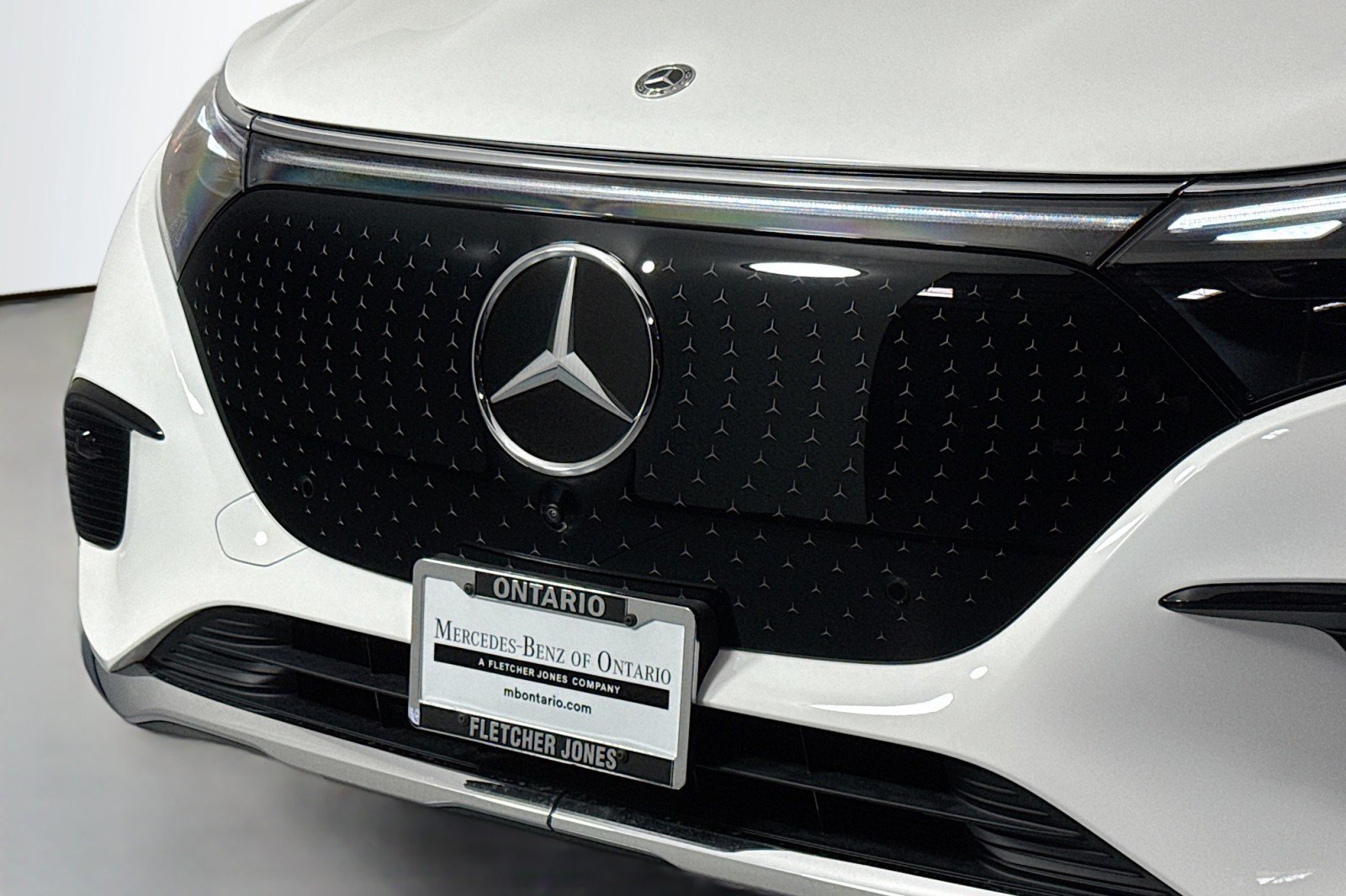 New 2026 Mercedes-Benz EQS 400 4MATIC SUV image 12