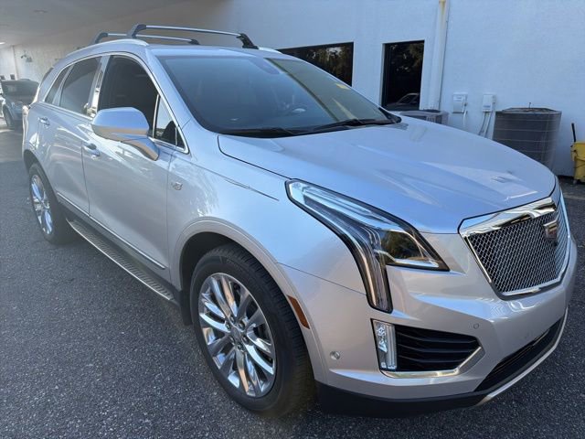 Used 2018 Cadillac XT5 Platinum w/ Driver Assist Package AWD/4WD image 12