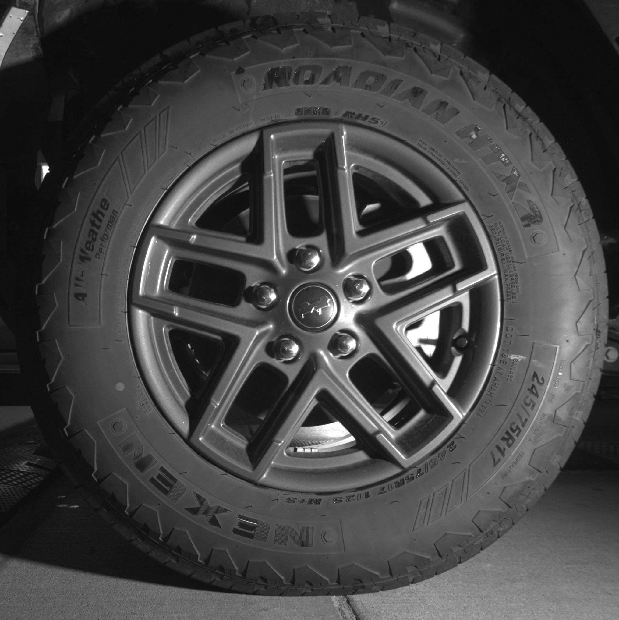 Used 2025 Jeep Wrangler Sport S image 12