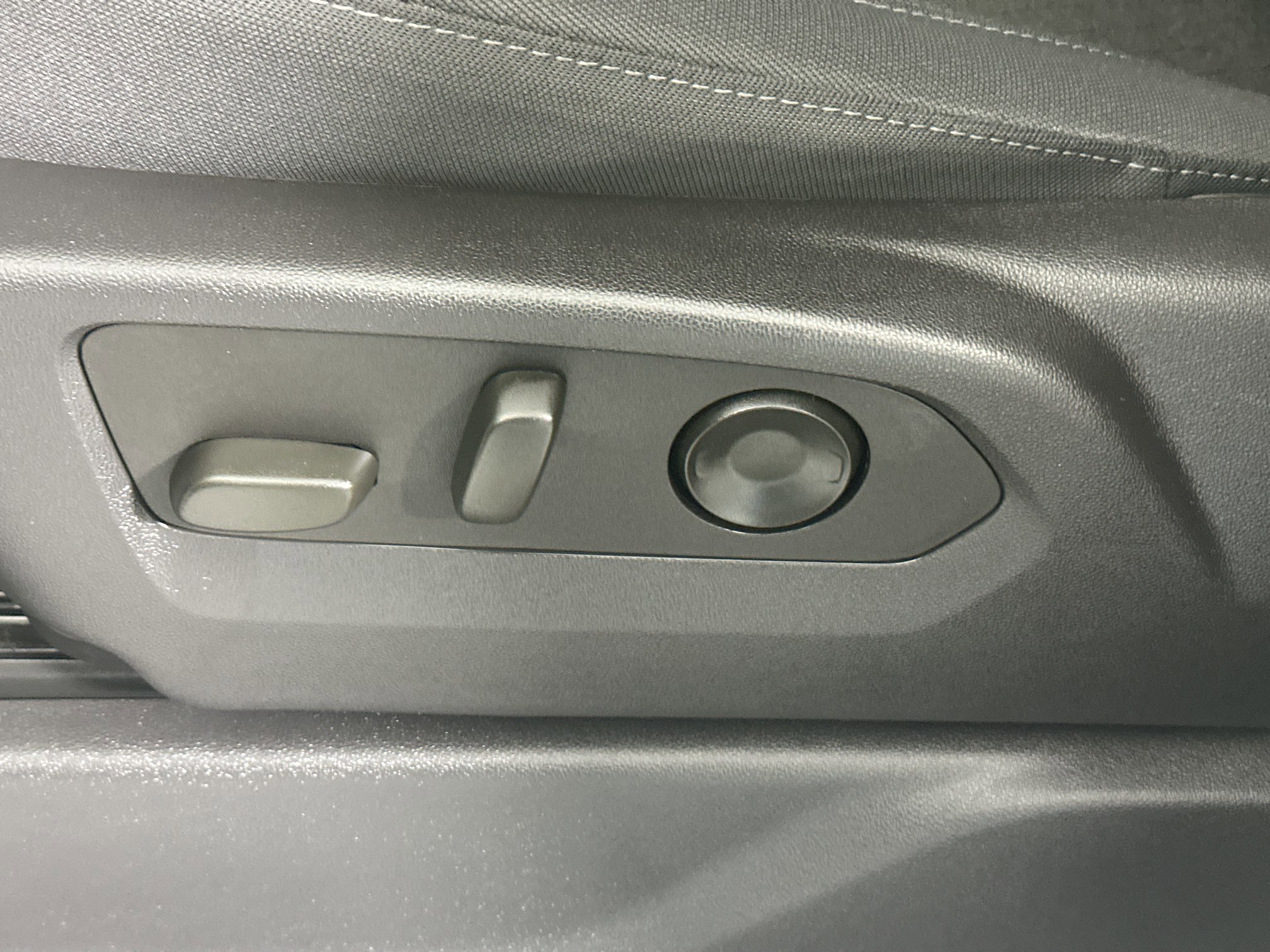 Used 2024 Chevrolet Silverado 1500 Custom Trail Boss image 12