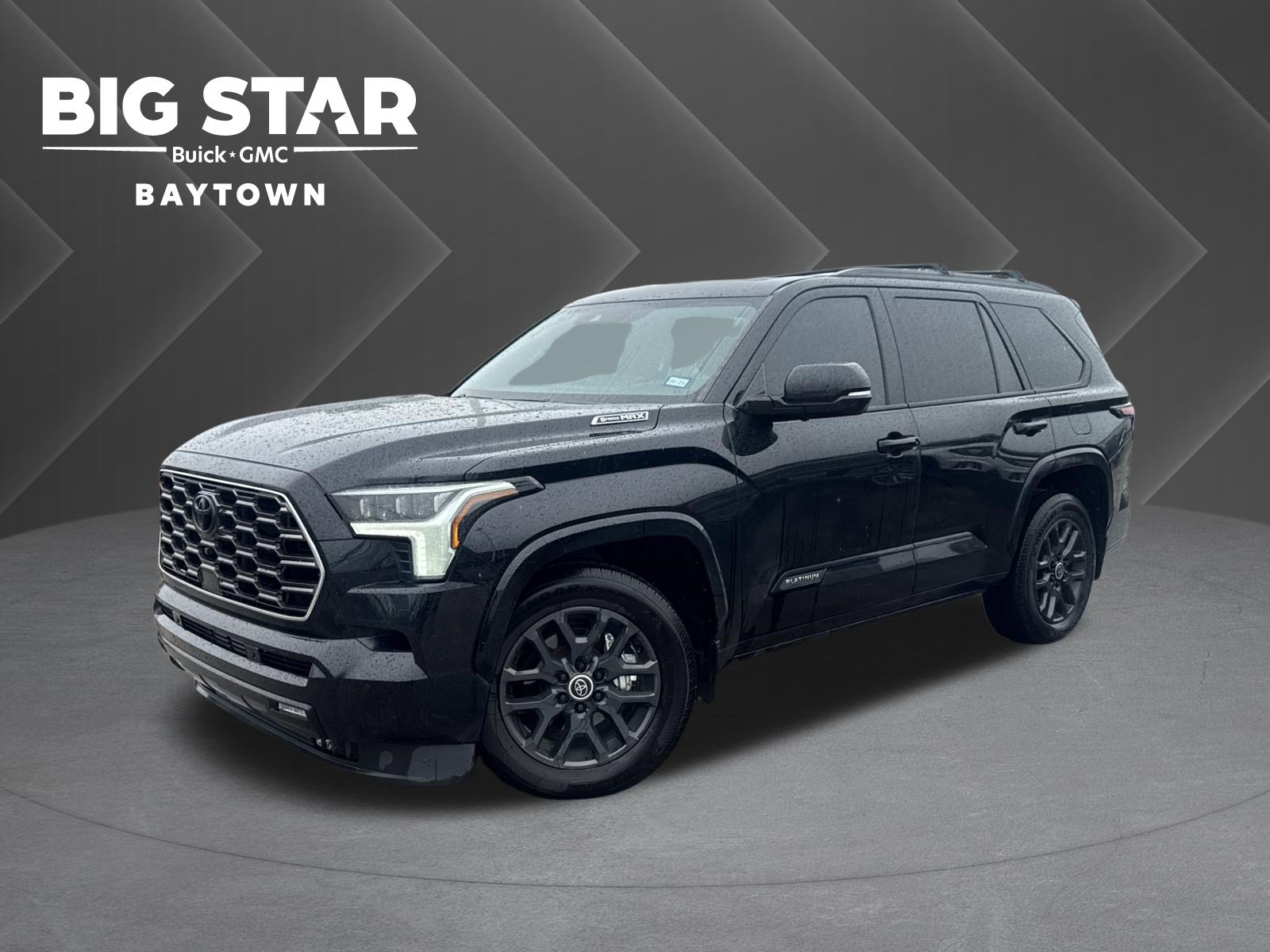 Used 2024 Toyota Sequoia Platinum AWD/4WD image 1