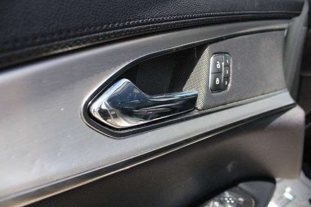 Used 2020 Lincoln Nautilus Premier w/ Equipment Group 101A AWD/4WD image 7