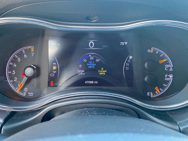 Used 2019 Jeep Grand Cherokee Laredo RWD image 20