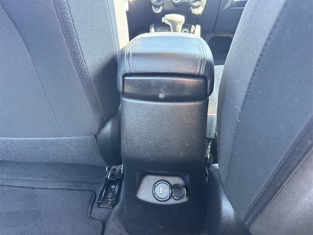 Used 2019 Kia Rio S w/ Technology Package image 17