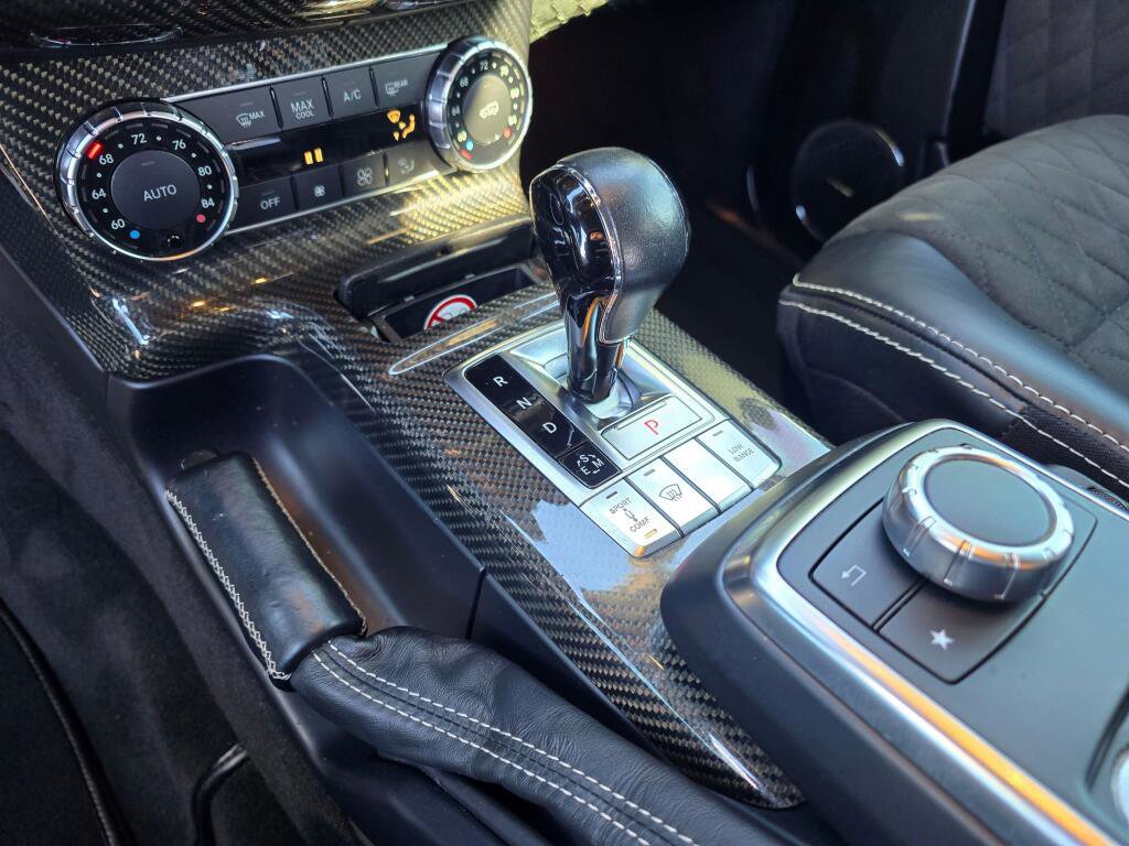 Used 2018 Mercedes-Benz G 550 Squared image 16