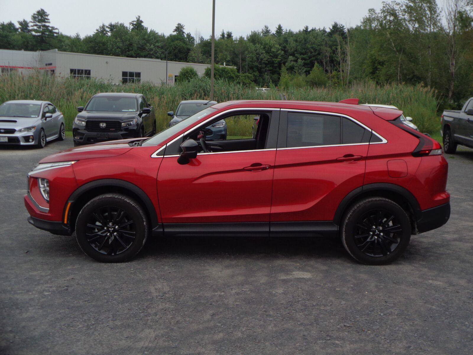 Used 2025 Mitsubishi Eclipse Cross LE AWD/4WD image 5