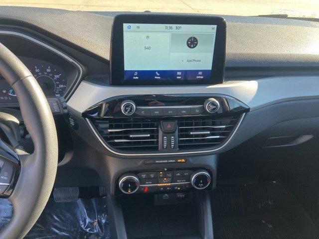 Used 2022 Ford Escape SEL image 17