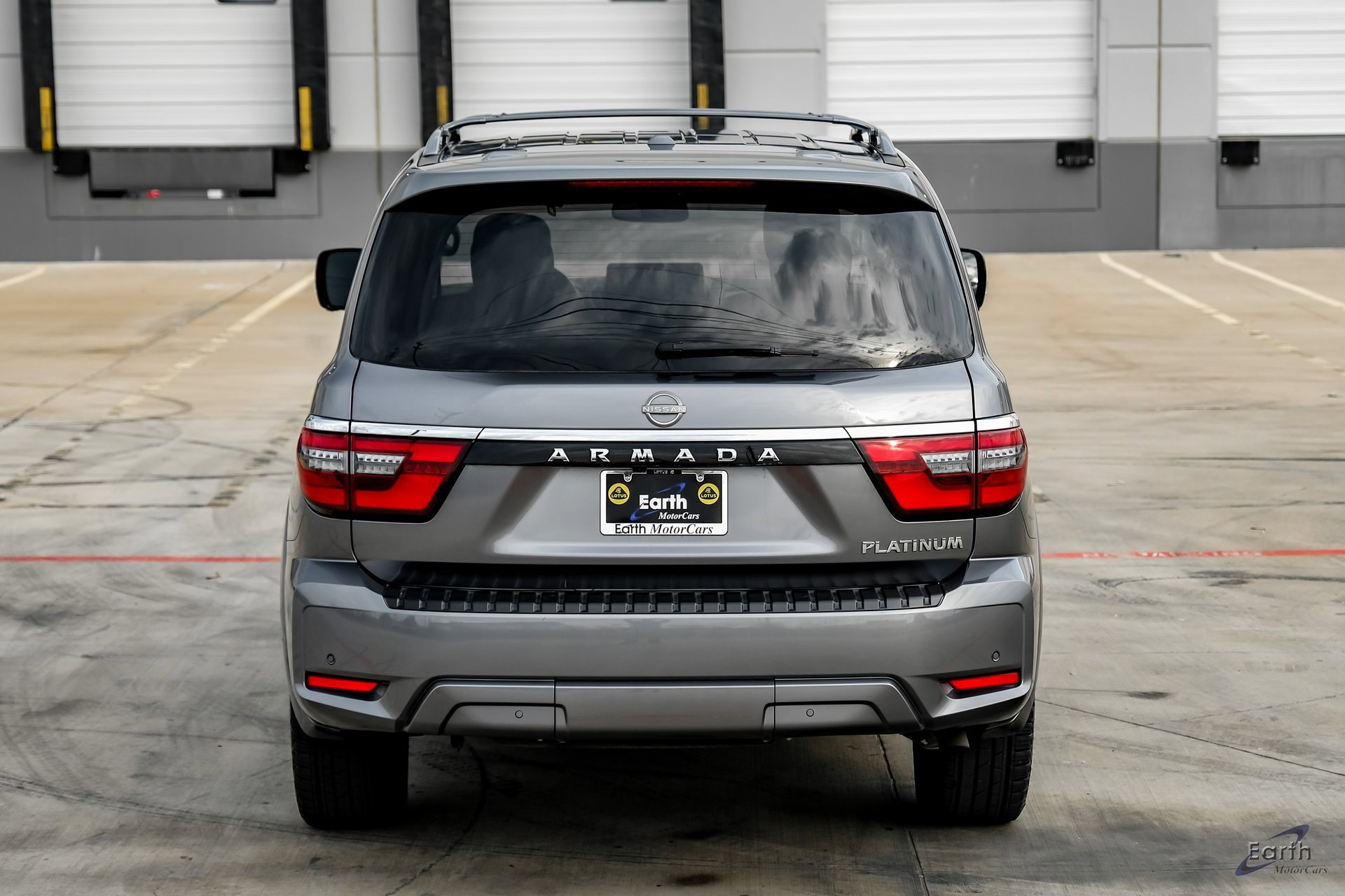 Used 2021 Nissan Armada SL w/ Captain's Chairs Package image 11