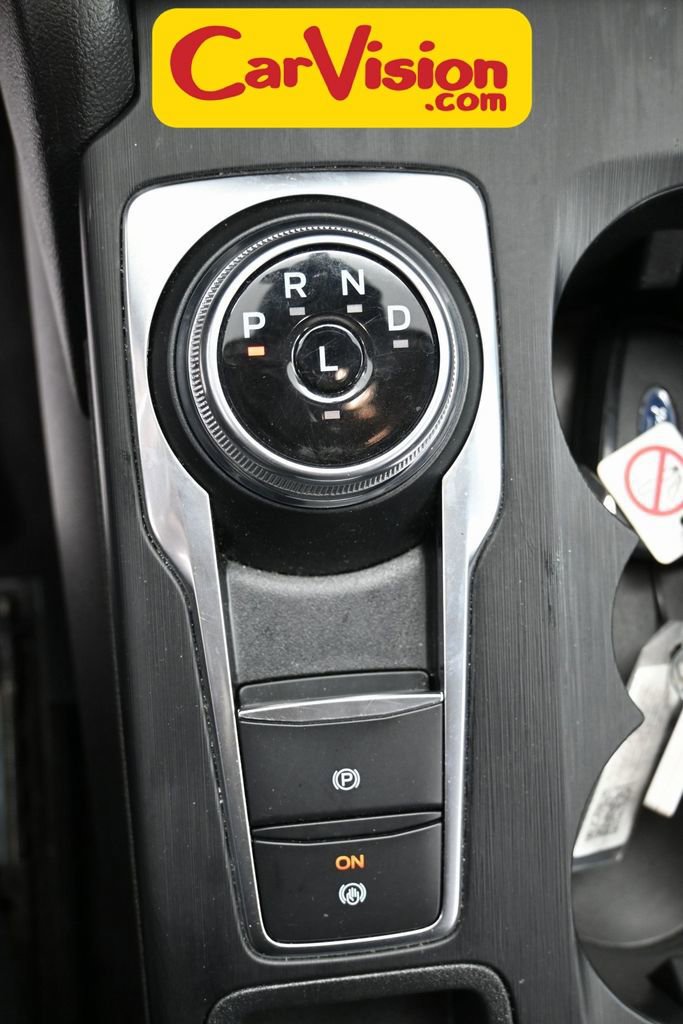 Used 2025 Ford Escape Platinum image 30