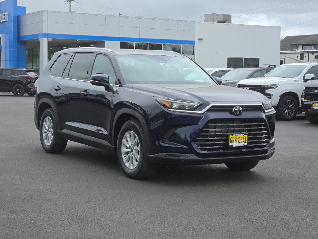 New 2026 Toyota Grand Highlander AWD Hybrid image 2