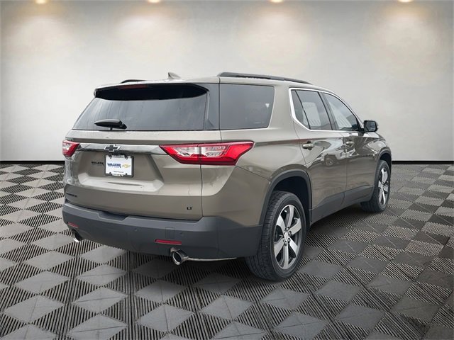 Used 2020 Chevrolet Traverse LT w/ LT Premium Package image 5