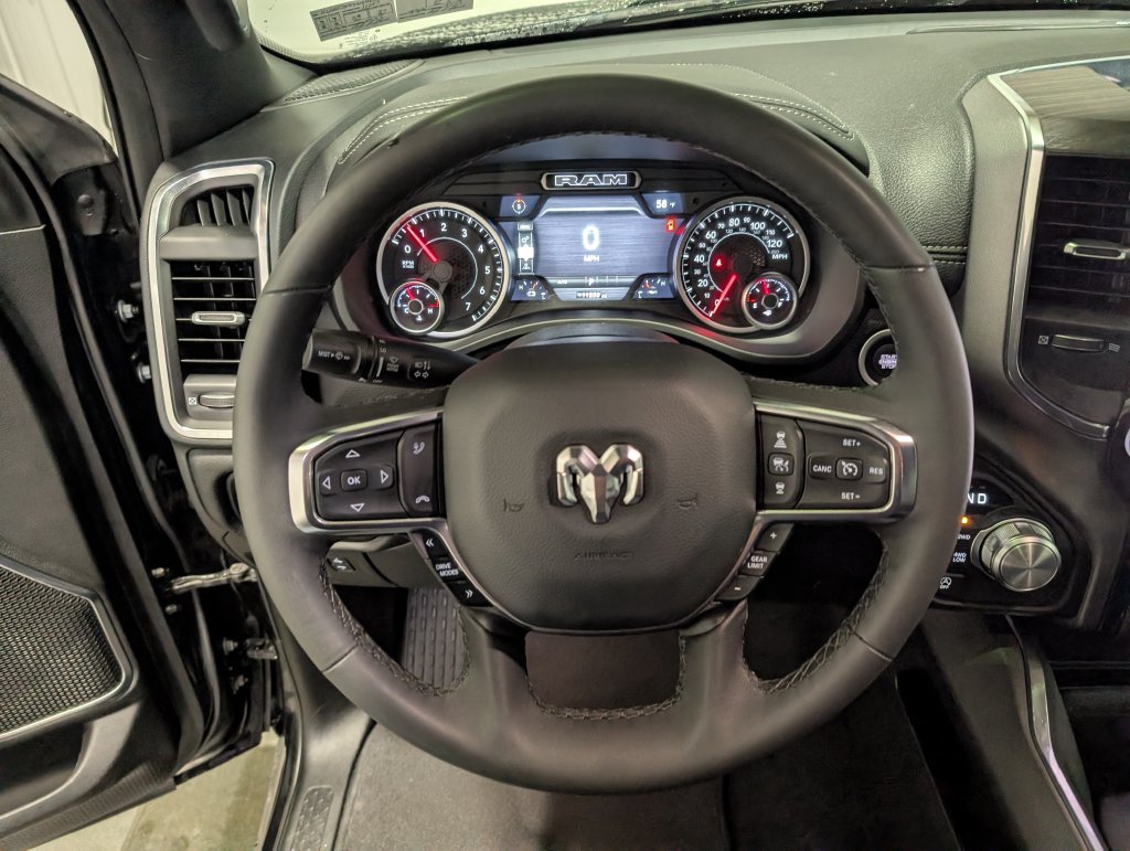 Used 2026 RAM 1500 Laramie AWD/4WD image 17