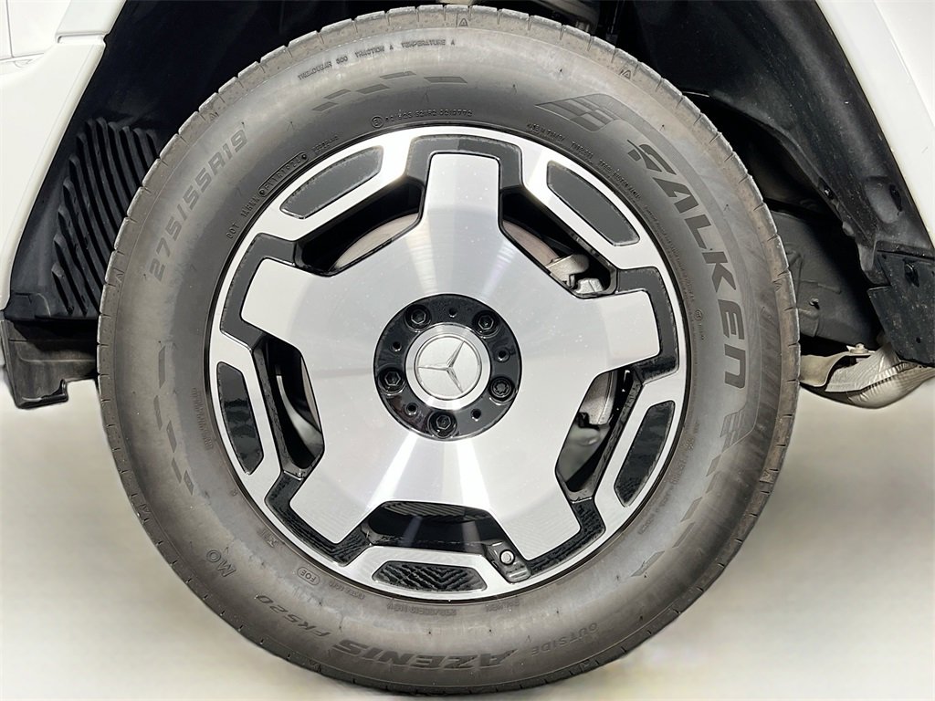 Used 2025 Mercedes-Benz G 550 image 32