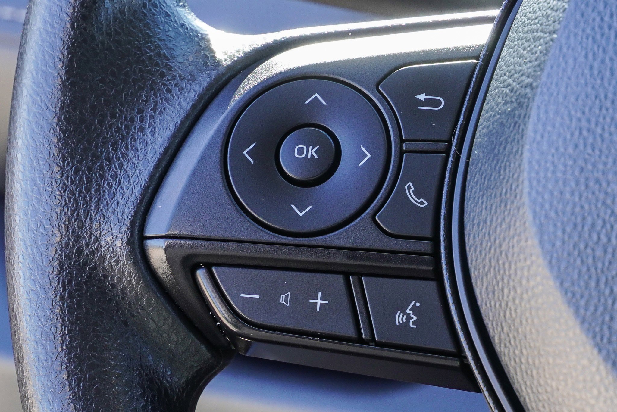 Certified 2024 Toyota RAV4 LE AWD/4WD image 31