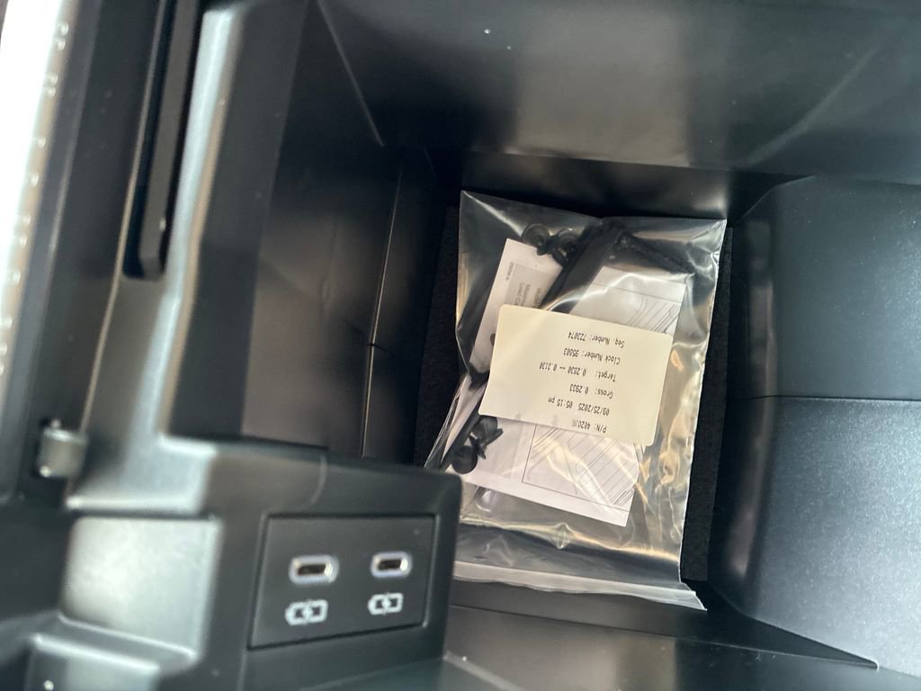 New 2026 Toyota Sienna XLE image 39