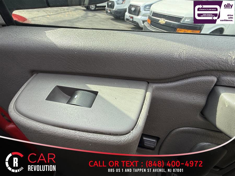 Used 2020 Chevrolet Express 3500 LS image 29