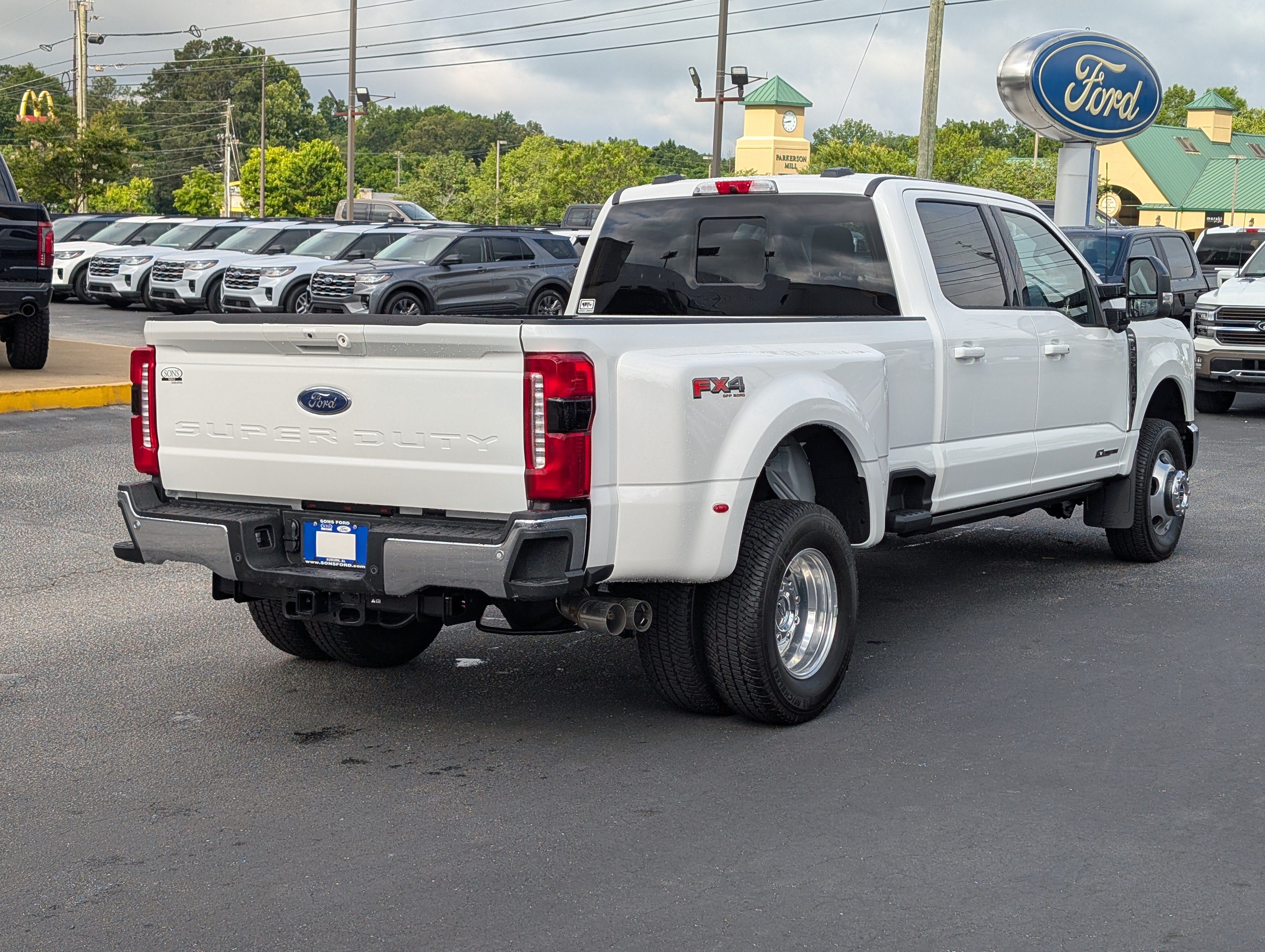 New 2026 Ford F350 Lariat w/ Lariat Ultimate Package AWD/4WD image 9