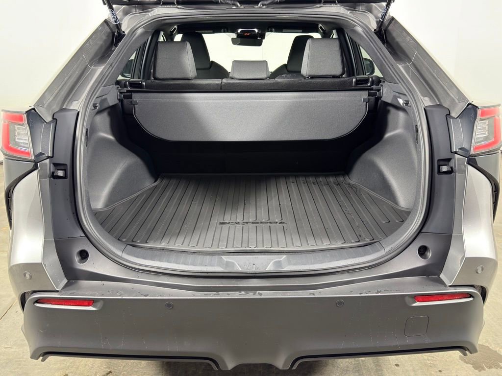 Used 2025 Subaru Solterra Premium w/ Premium Convenience Package image 13