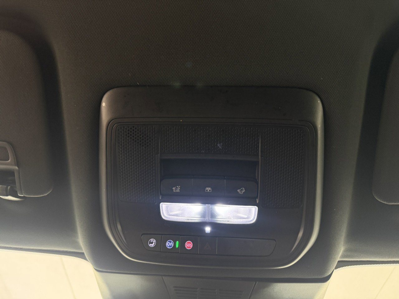 Used 2024 Honda Prologue Touring image 23