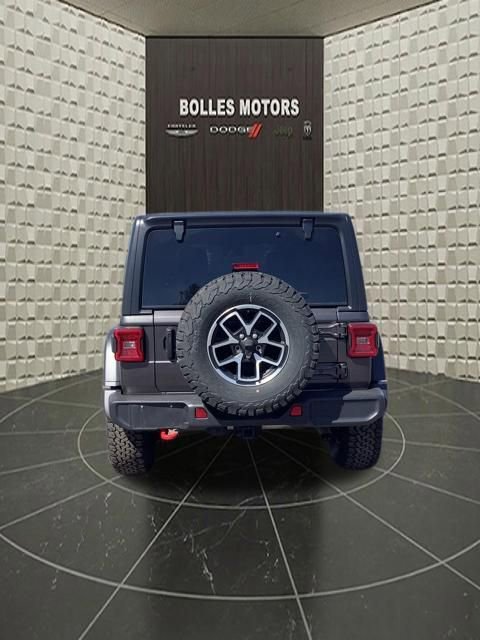 Certified 2025 Jeep Wrangler Unlimited Rubicon AWD/4WD image 5