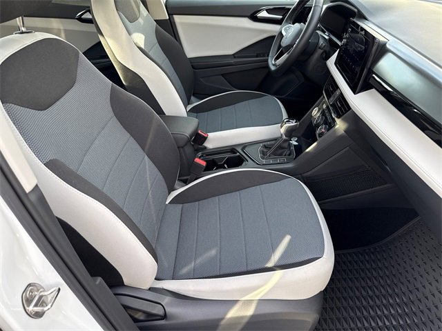 Used 2025 Volkswagen Taos S image 17