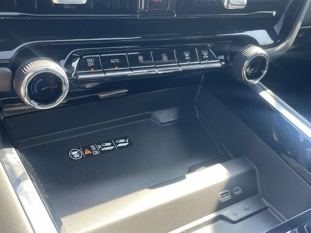 New 2026 Chevrolet Tahoe Z71 w/ Comfort Package AWD/4WD image 15