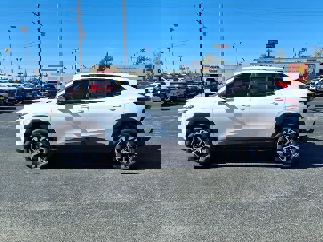 New 2026 Chevrolet Trax RS w/ Driver Confidence Package image 8