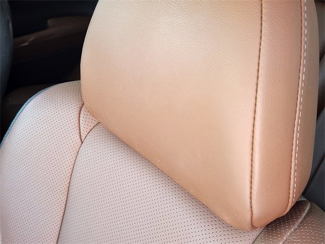 Used 2022 Subaru Outback Touring w/ Popular Package #2 image 15