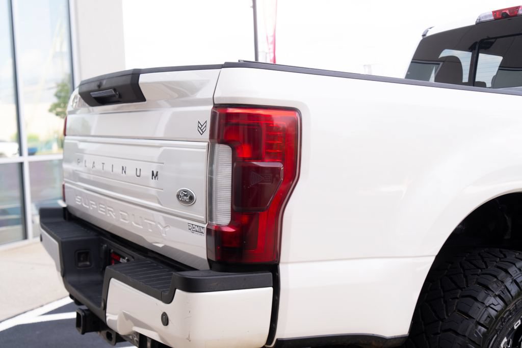 Used 2019 Ford F250 Platinum w/ Platinum Ultimate Package AWD/4WD image 13