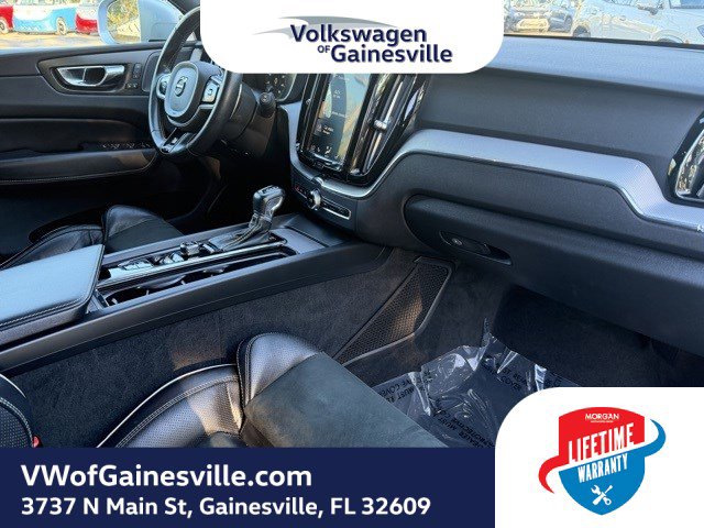 Used 2019 Volvo XC60 T6 R-Design w/ Protection Package Premier image 10