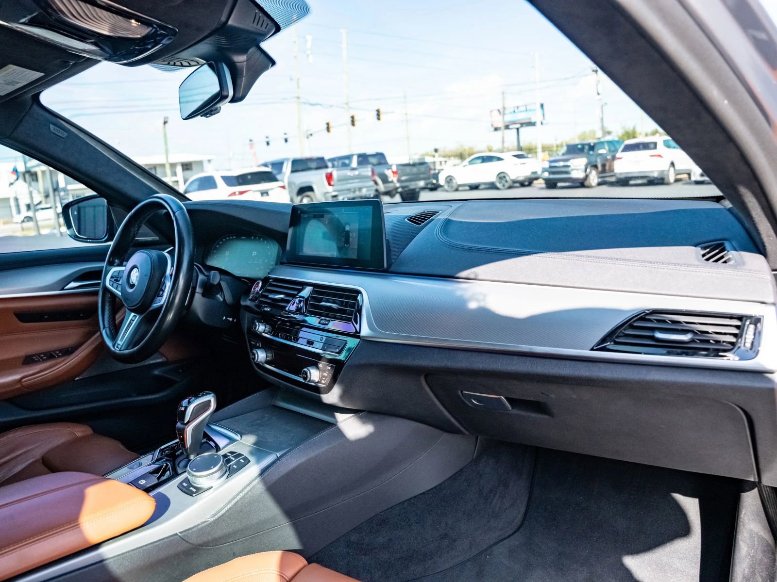 Used 2020 BMW M5 w/ Executive Package image 41