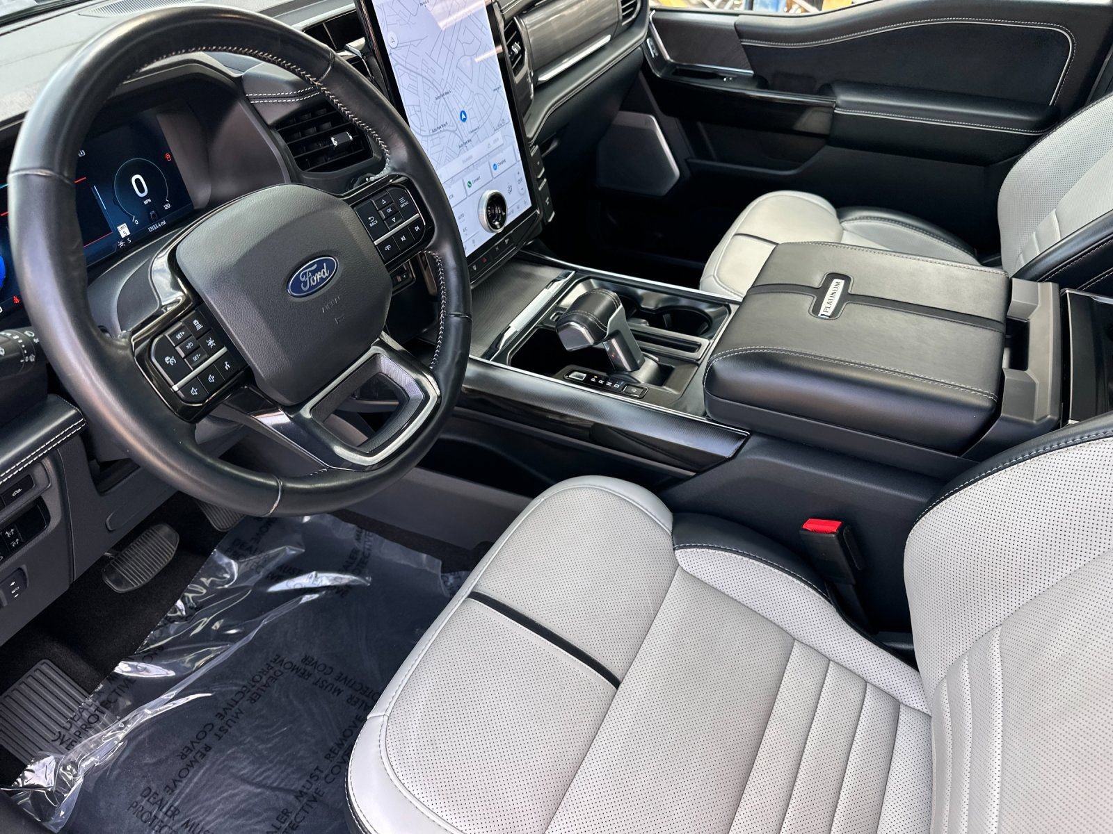 Used 2024 Ford F150 Lightning Platinum AWD/4WD image 11