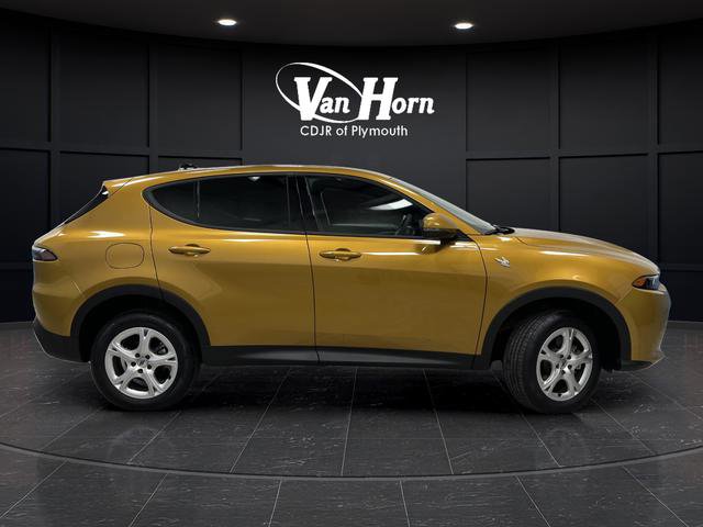 Used 2024 Dodge Hornet GT image 2