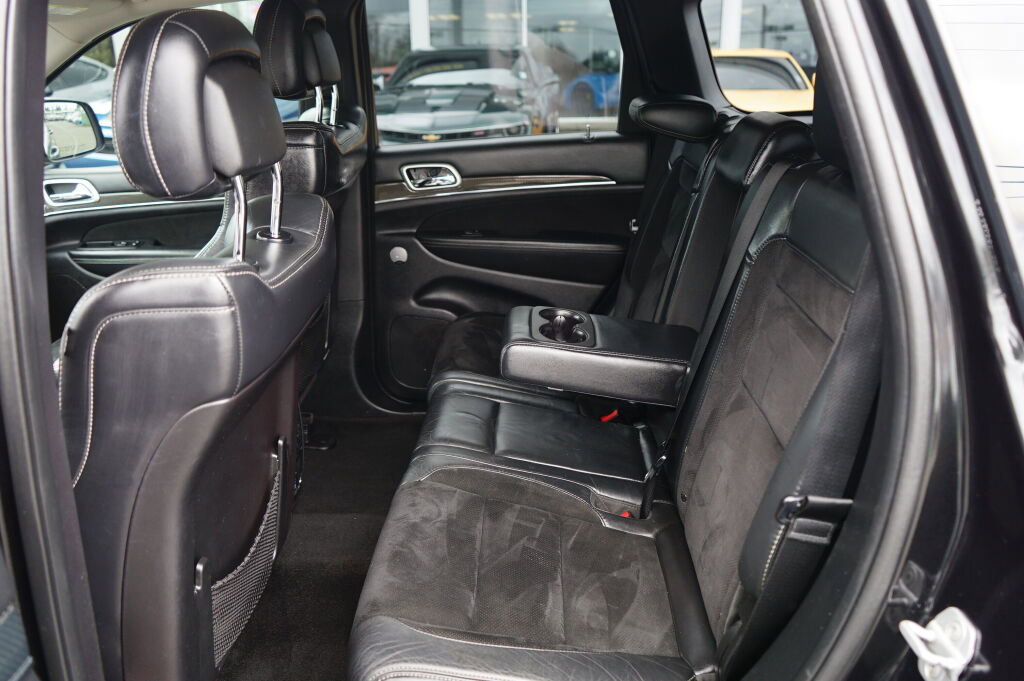 Used 2012 Jeep Grand Cherokee SRT8 w/ Luxury Group II image 15