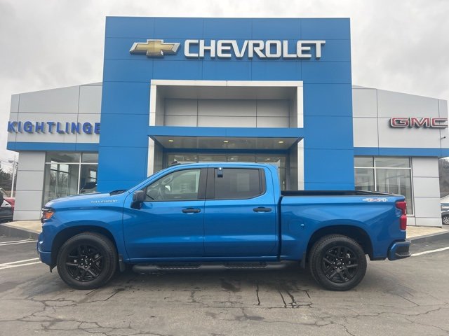 Used 2023 Chevrolet Silverado 1500 Custom image 4