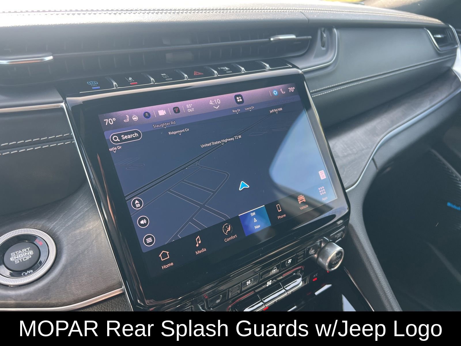 Used 2022 Jeep Grand Cherokee Overland w/ MOPAR Finishing Package image 16