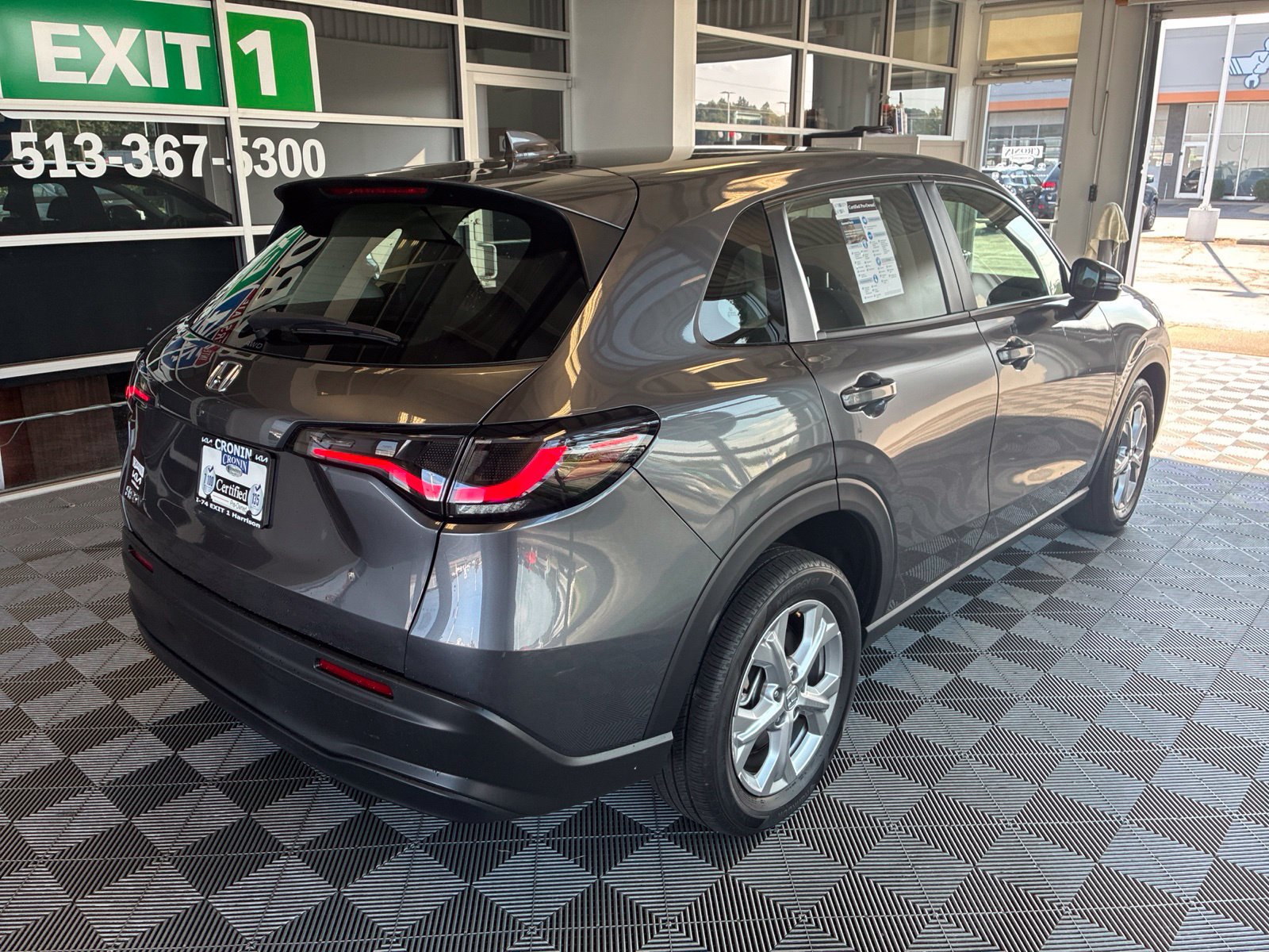 Used 2024 Honda HR-V LX image 6