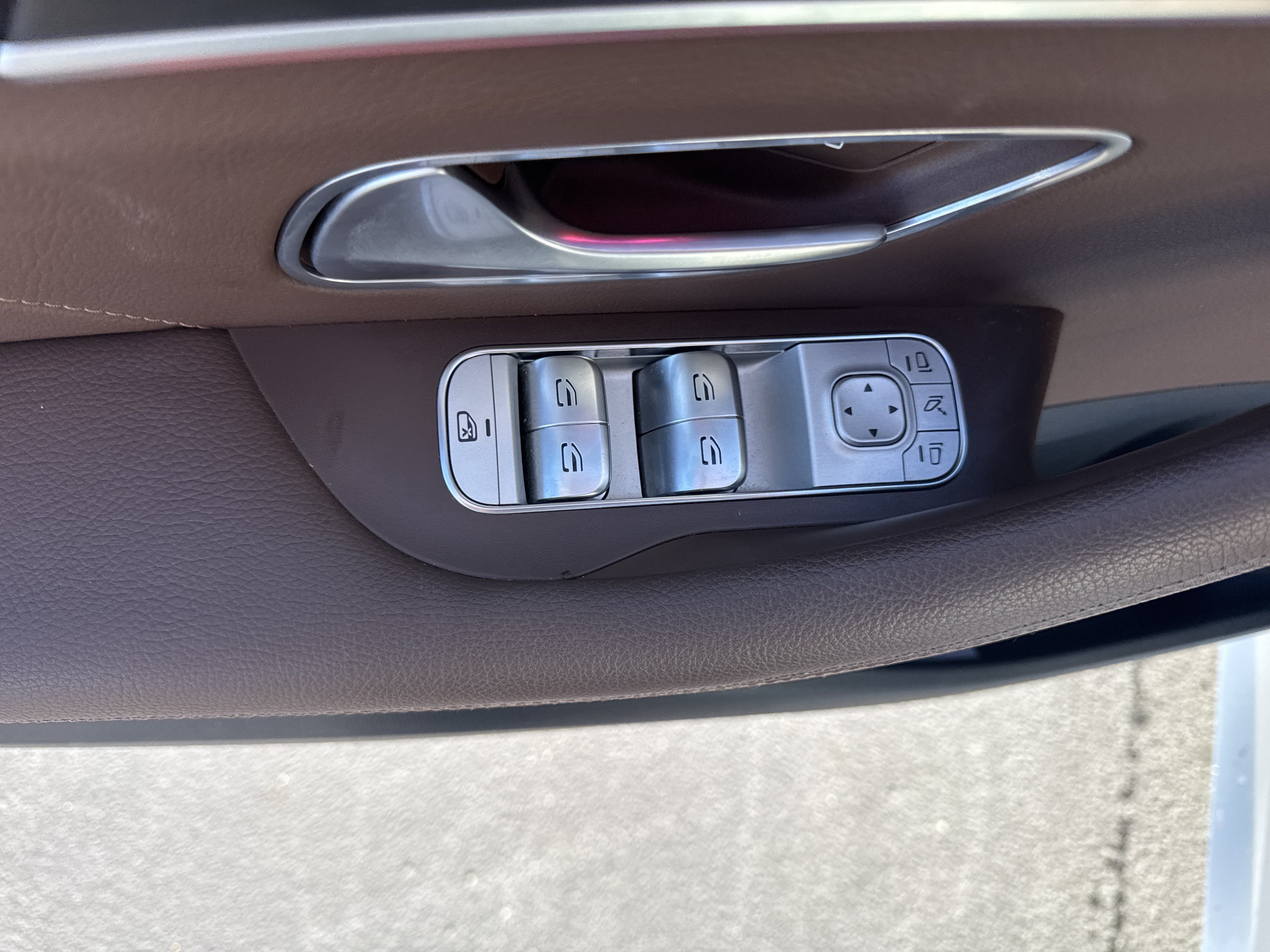 Certified 2024 Mercedes-Benz GLE 350 4MATIC image 15