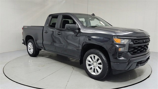 Used 2022 Chevrolet Silverado 1500 Custom image 7