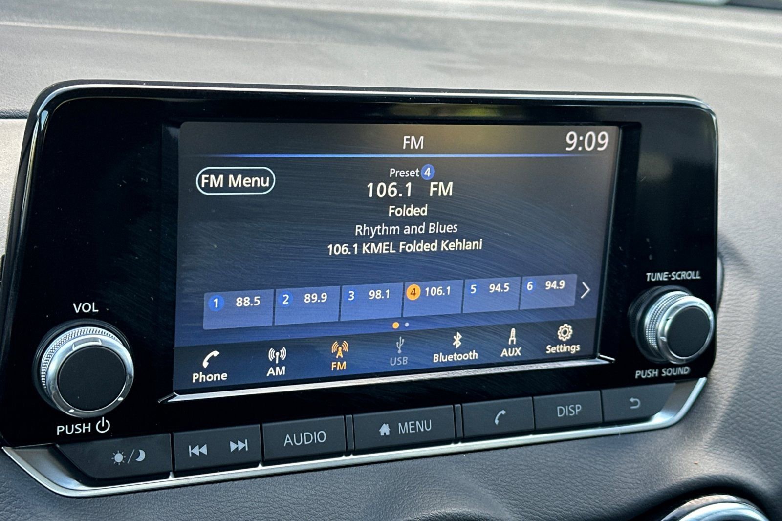 Certified 2025 Nissan Sentra S FWD image 26